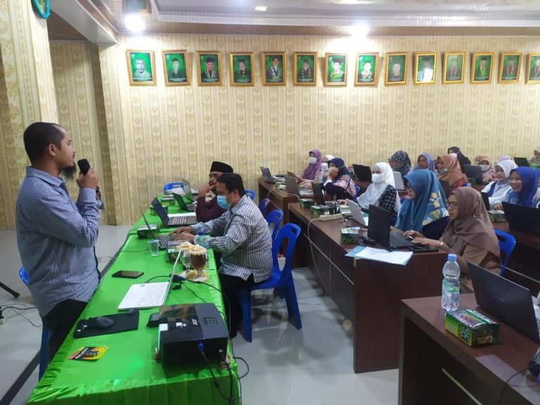 BIMTEK PENGISIAN BKD ONLINE PADA APLIKASI SISTER – SERDOS SMART 2021